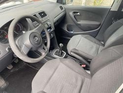 Grigio Usata 2012 VW Polo Comfortline Tre volumi | 4500 € (Ottimo prezzo)