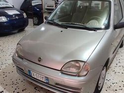 Argento Usata 2004 Fiat Seicento Active Due volumi | 1500 € (Buon prezzo)