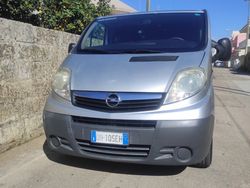 Grigio Usata 2007 Opel Vivaro Monovolume | 8000 €