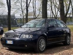 Blu Usata 2001 Audi A3 Due volumi | 4000 € (Buon prezzo)
