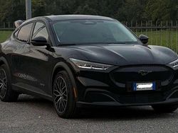 Nero Usata 2021 Ford Mustang Mach-E Standard Range SUV | 35.000 € (Buon prezzo)