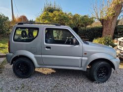 Grigio Usata 2004 Suzuki Jimny SUV | 13.500 € (Molto cara)
