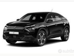 Nuova 2025 Citroën C4 PureTech Tre volumi | 18.900 € (Super prezzo)