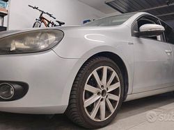 Grigio Usata 2009 VW Golf VI Highline Tre volumi | 4200 € (Ottimo prezzo)