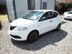 Bianco(met.) Usata 2019 Lancia Ypsilon S Due volumi | 9490 € (Buon prezzo)