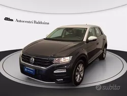 Grigio urano/tetto bianco Usata 2021 VW T-Roc Style SUV | 19.500 € (Ottimo prezzo)