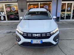 Bianco Usata 2023 Dacia Jogger Expression Monovolume | 15.900 € (Buon prezzo)
