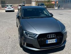 Grigio Usata 2018 Audi A3 Due volumi | 13.000 € (Buon prezzo)