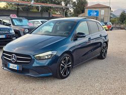 Blu Usata 2019 Mercedes B200 Executive Monovolume | 15.900 € (Buon prezzo)