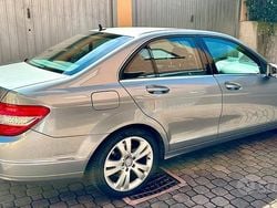 Grigio Usata 2011 Mercedes C200 Avantgarde Tre volumi | 11.000 €