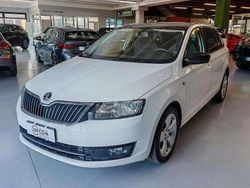 Bianco Usata 2015 Skoda Rapid Elegance Tre volumi | 8600 € (Cara)