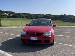 Usata 2005 VW Golf IV Trendline Tre volumi | 2200 € (Buon prezzo)
