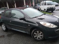 Nero Usata 2009 Peugeot 206 Coupé | 2700 €