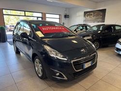 Blu/azzurro Usata 2015 Peugeot 5008 Allure Monovolume | 8800 € (Buon prezzo)
