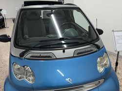 Blu/azzurro Usata 2003 Smart ForTwo Cabrio Passion Cabrio | 4000 € (Molto cara)