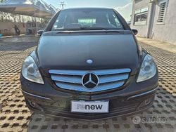 Nero Usata 2006 Mercedes B200 Monovolume | 899 € (Super prezzo)