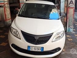 Bianco Usata 2021 Lancia Ypsilon Gold Due volumi | 9900 € (Ottimo prezzo)