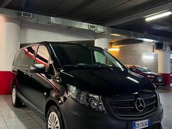 Nero Usata 2023 Mercedes Vito Furgone | 39.900 €