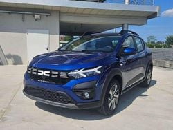 Other Nuova 2025 Dacia Sandero Expression Due volumi | 16.742 € (Buon prezzo)