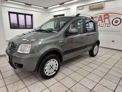 Grigio Usata 2013 Fiat Panda 4x4 Easy Due volumi | 5290 € (Super prezzo)