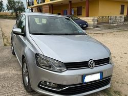 Grigio Usata 2016 VW Polo Tre volumi | 9100 € (Buon prezzo)