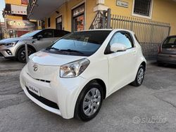 Bianco Usata 2012 Toyota iQ Trend Due volumi | 8500 € (Buon prezzo)