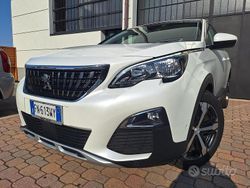 Bianco Usata 2018 Peugeot 3008 Tre volumi | 12.900 € (Buon prezzo)