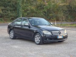 Nero Usata 2008 Mercedes C220 Tre volumi | 4900 € (Super prezzo)