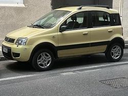 Giallo Usata 2007 Fiat Panda 4x4 Due volumi | 5500 €