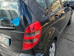 Nero Usata 2007 Mercedes A150 Tre volumi | 1500 € (Buon prezzo)