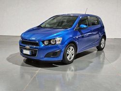 Blu metallizzato Usata 2014 Chevrolet Aveo LTZ Tre volumi | 4900 € (Buon prezzo)