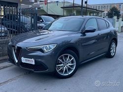 Grigio Usata 2021 Alfa Romeo Stelvio Executive SUV | 23.200 € (Buon prezzo)