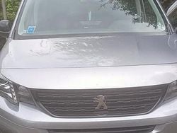 Grigio Usata 2019 Peugeot Rifter GT-line Monovolume | 17.000 € (Buon prezzo)