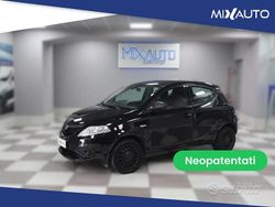 Nero Usata 2019 Lancia Ypsilon S Due volumi | 9900 € (Buon prezzo)