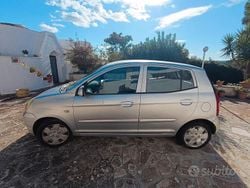 Grigio Usata 2005 Kia Picanto Due volumi | 1300 € (Buon prezzo)