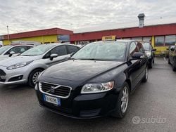 Nero Usata 2010 Volvo V50 R-Design Station wagon | 4900 € (Buon prezzo)