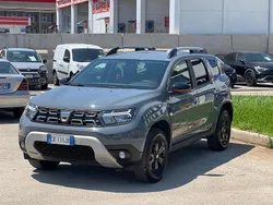 Grigio Usata 2022 Dacia Duster Extreme SUV | 16.450 € (Buon prezzo)