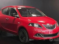 Rosso Usata 2022 Lancia Ypsilon Silver Due volumi | 13.000 € (Buon prezzo)