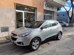 Bianco Usata 2011 Hyundai ix35 Comfort SUV | 9800 € (Molto cara)