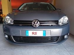 Marrone Usata 2010 VW Golf VI Highline Tre volumi | 7500 € (Molto cara)