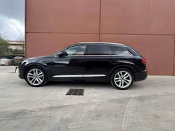 Usata 2015 Audi Q7 Sport SUV | 29.500 € (Cara)