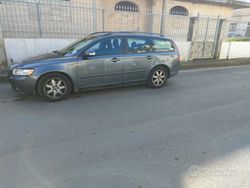 Grigio Usata 2010 Volvo V50 Station wagon | 3500 € (Buon prezzo)