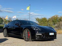Nero Usata 2017 Porsche Panamera Tre volumi | 50.900 € (Buon prezzo)