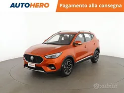 Arancio Usata 2023 MG ZS Luxury Tre volumi | 14.699 € (Buon prezzo)