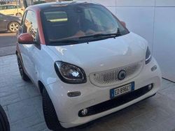 Bianco Usata 2015 Smart ForTwo Coupé Passion Due volumi | 6900 € (Buon prezzo)