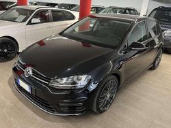 Nero Usata 2015 VW Golf VII R-line Tre volumi | 15.900 € (Buon prezzo)