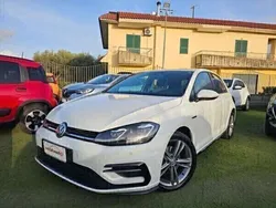 Bianco Usata 2019 VW Golf VII R-line Tre volumi | 18.499 € (Buon prezzo)