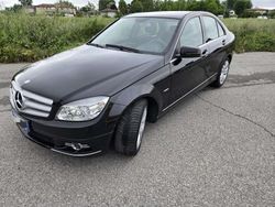 Nero Usata 2009 Mercedes C180 Avantgarde Tre volumi | 6899 € (Ottimo prezzo)