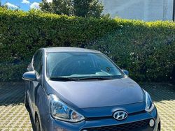 Grigio Usata 2017 Hyundai i10 Style Due volumi | 7800 € (Super prezzo)