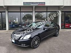 Obsidianschwarz (c197) Usata 2009 Mercedes E220 Elegance Tre volumi | 12.000 € (Ottimo prezzo)